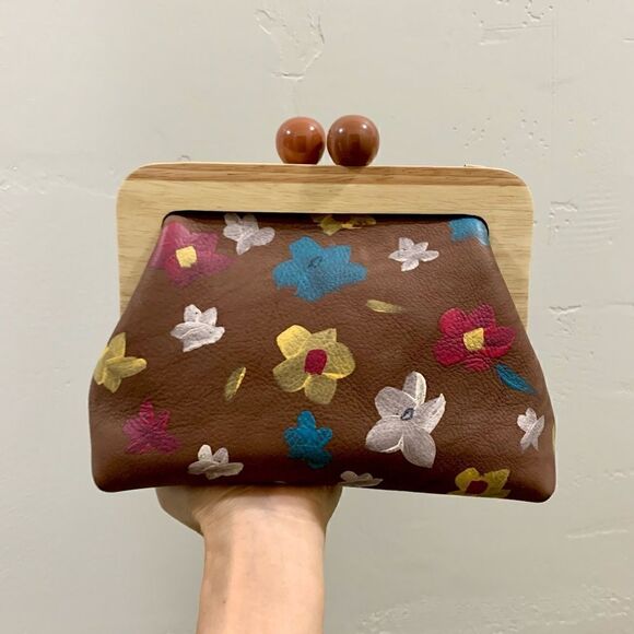 Genuine Leather Hand Painted Floral, Wooden Frame Bag/Crossbody & Small Purse - Picture 3 of 16